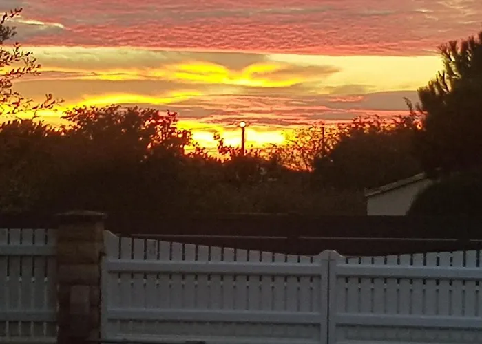 Petite Maison Agreable Avec Jardin Privatif Holiday home