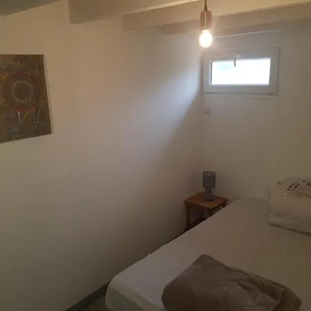 Belle Petite Maison Neuve Avec Jardin Privatif *