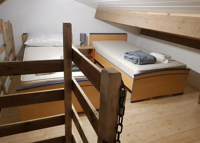 Hébergement de vacances Belle Petite Maison Neuve Avec Jardin Privatif *